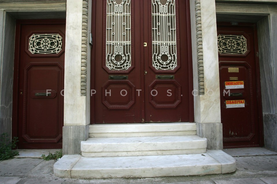 A Walk in the Neighborhood of Kypseli / Περίπατο στη γειτονία της Κυψέλης