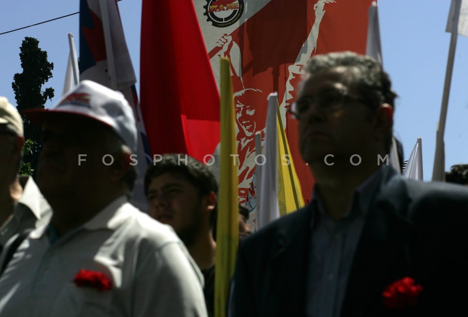 Communist Affiliated in Syntagma for May Day / Συγκέντρωση του ΠΑΜΕ στο Σύνταγμα για την Πρωτομαγιά