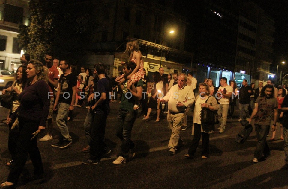 Good Friday procession of the Epitaph  /  Μεγάλη Παρασκευή  περιφορά του Επιταφίου