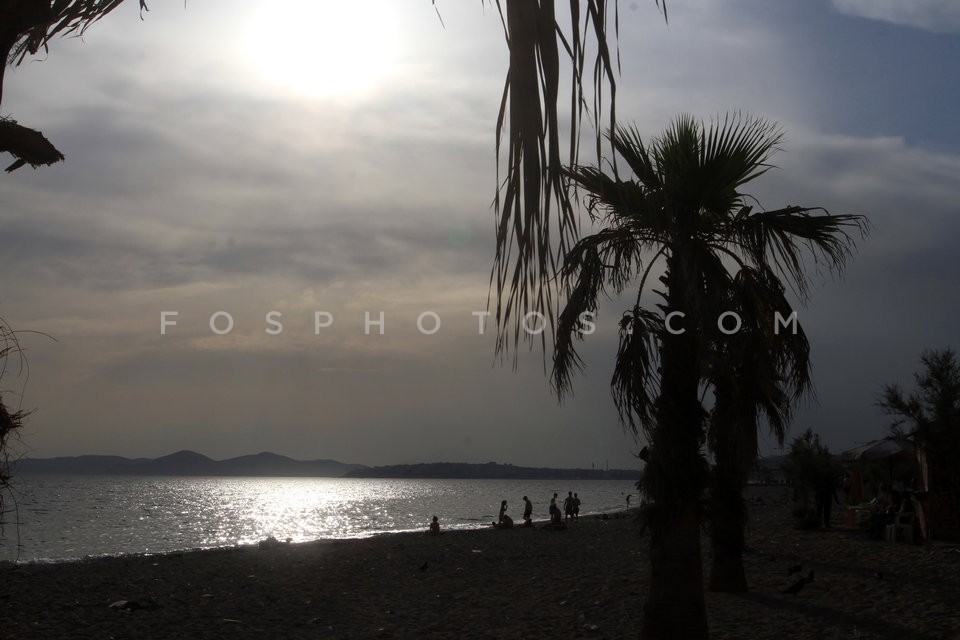 Scenes from the coastal Athens   /  Σκηνές απο την παραλία