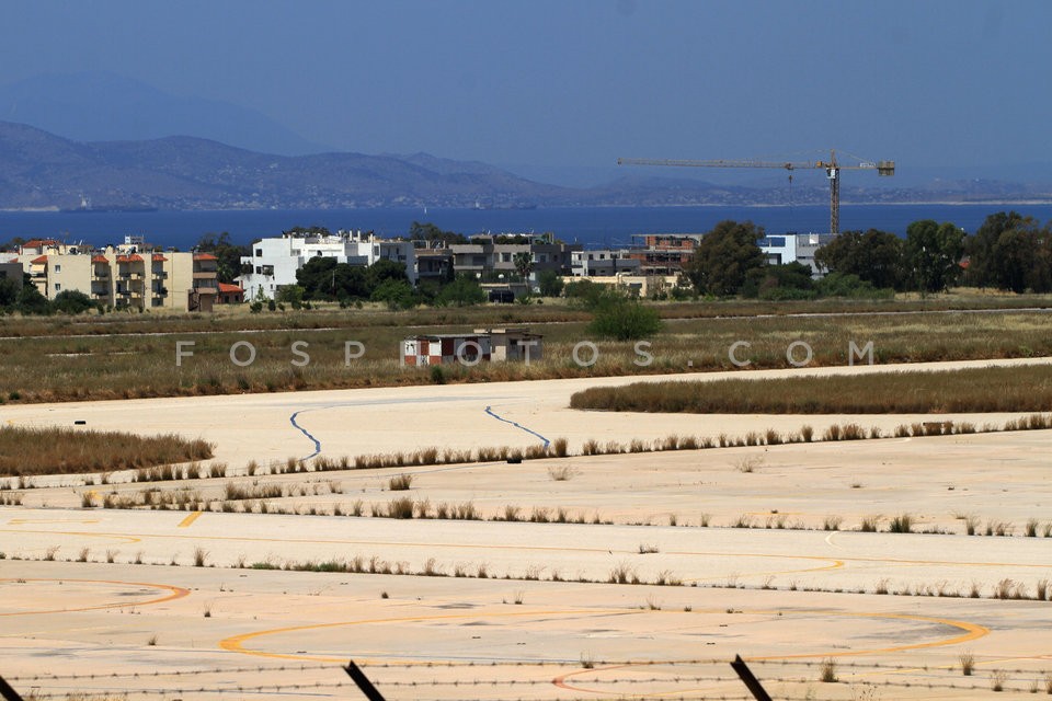 The airport in Helliniko  / Το αεροδρόμιο του Ελληνικού