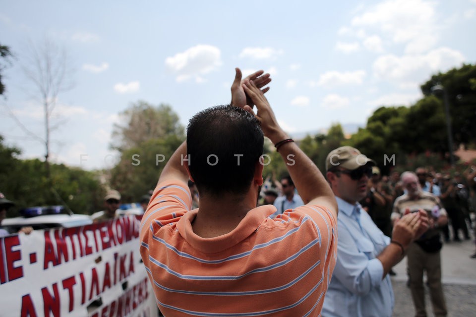 Municipal Police rally at the Acropolis Museum / Συγκέντρωση διαμαρτυρίας της Δημοτικής Αστυνομίας στο Μουσείο της Ακρόπολης