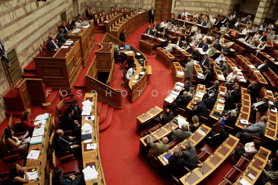 Debate at Parliament   / Ολομέλεια της Βουλής Πολυνομοσχέδιο