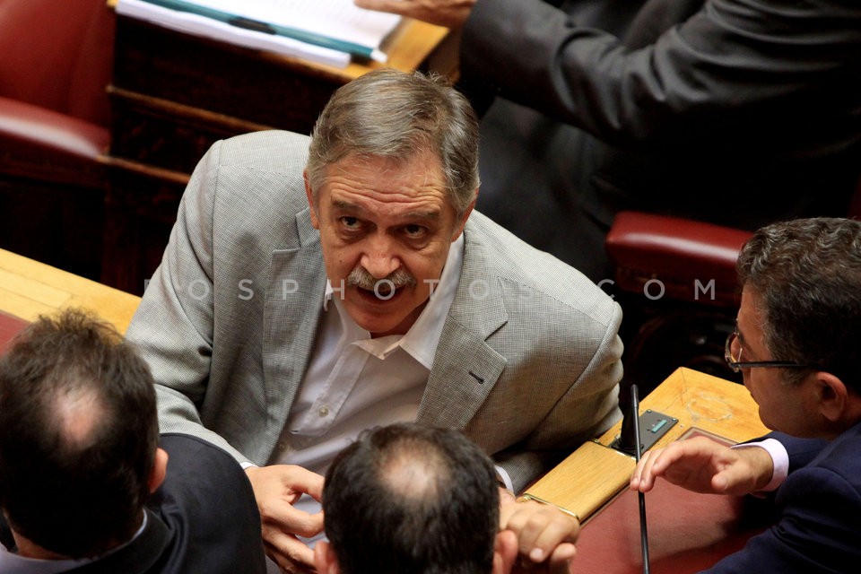 Debate at Parliament   / Ολομέλεια της Βουλής Πολυνομοσχέδιο