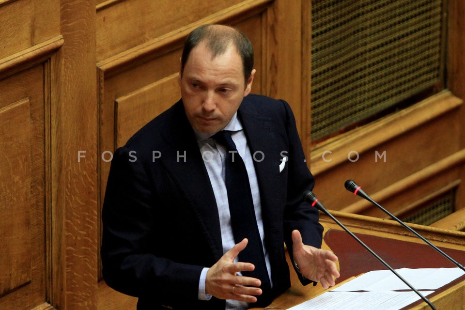 Debate at Parliament   / Ολομέλεια της Βουλής Πολυνομοσχέδιο