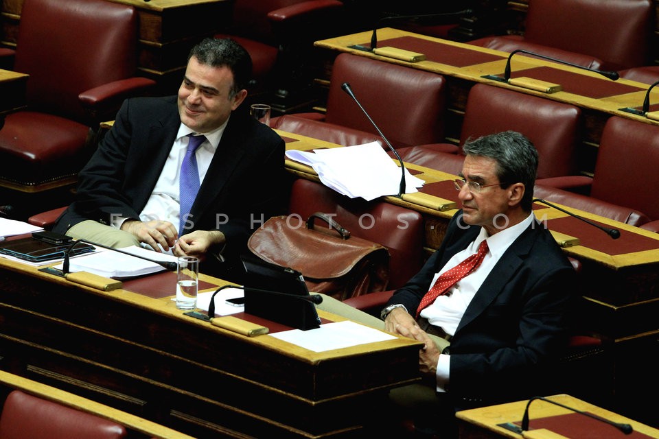 Debate at Parliament   / Ολομέλεια της Βουλής Πολυνομοσχέδιο