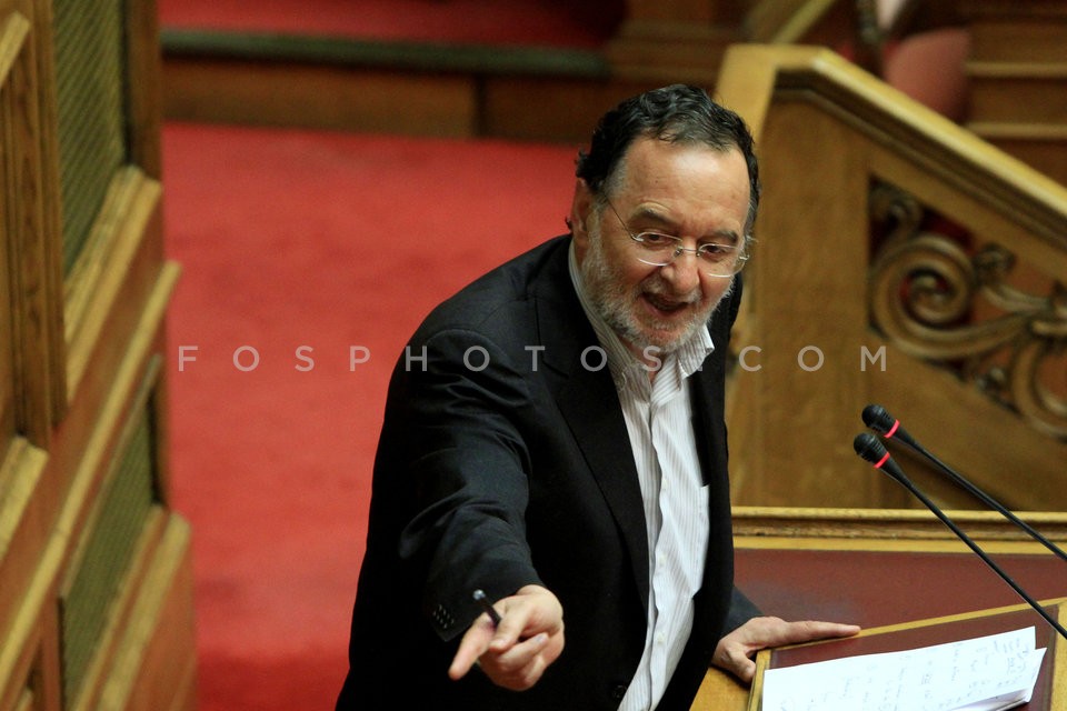 Debate at Parliament   / Ολομέλεια της Βουλής Πολυνομοσχέδιο