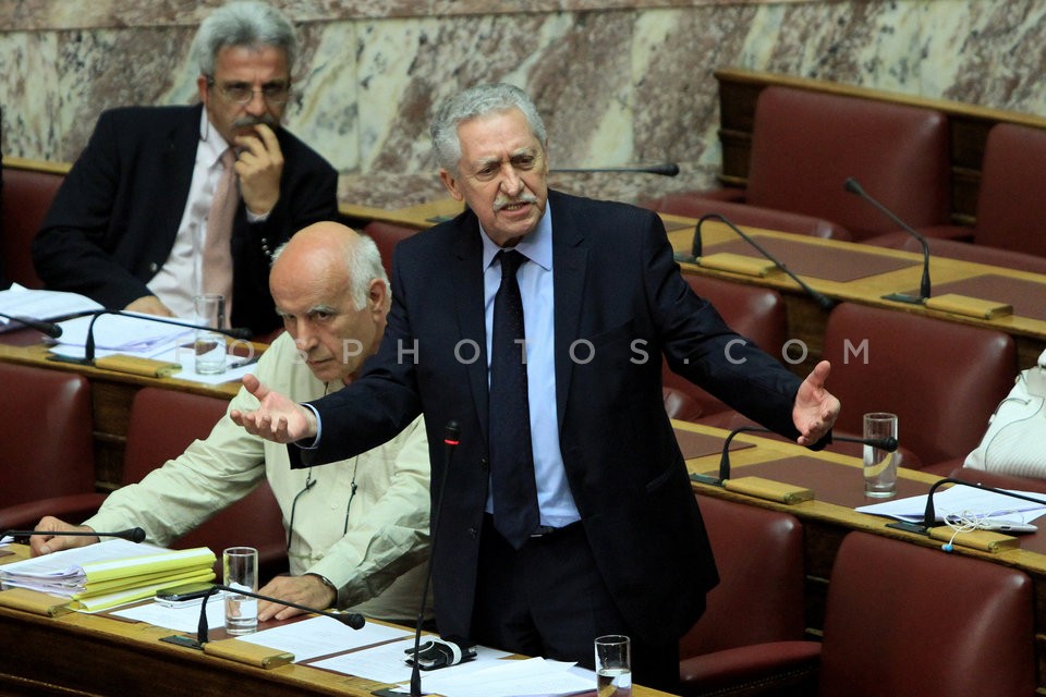 Debate at Parliament   / Ολομέλεια της Βουλής Πολυνομοσχέδιο