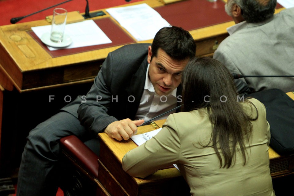 Debate at Parliament   / Ολομέλεια της Βουλής Πολυνομοσχέδιο