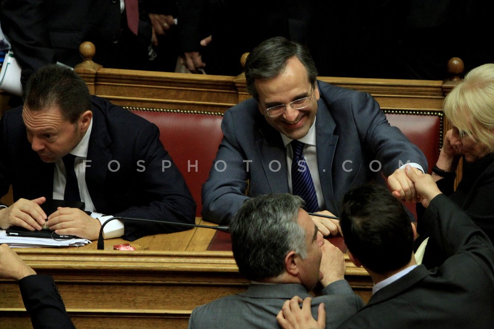 Debate at Parliament   / Ολομέλεια της Βουλής Πολυνομοσχέδιο