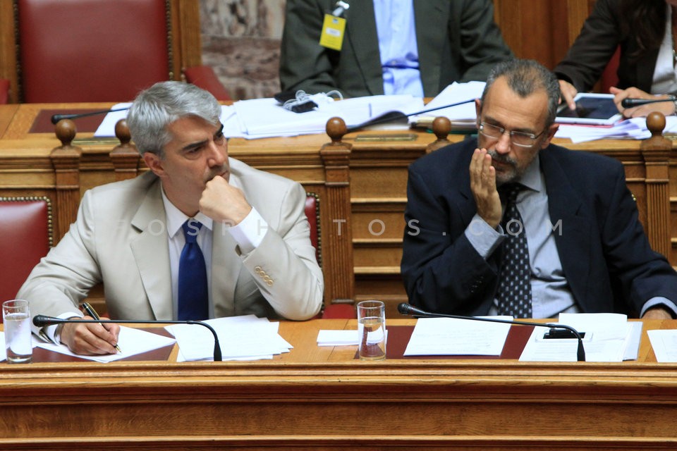 Debate at Parliament   / Συζήτηση νομοσχεδίου για δημόσια τηλεόραση