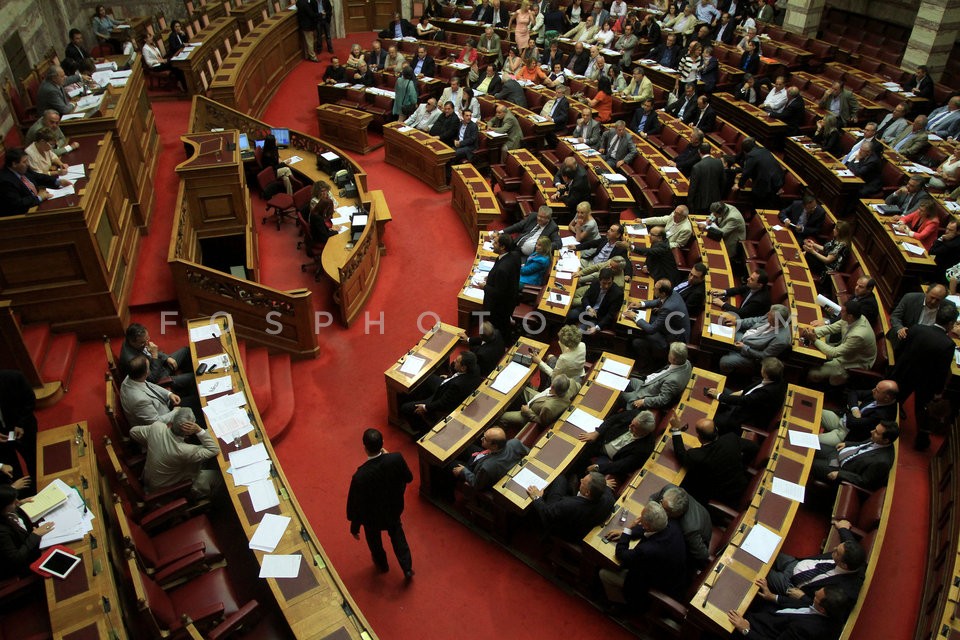 Debate at Parliament   / Συζήτηση νομοσχεδίου για δημόσια τηλεόραση