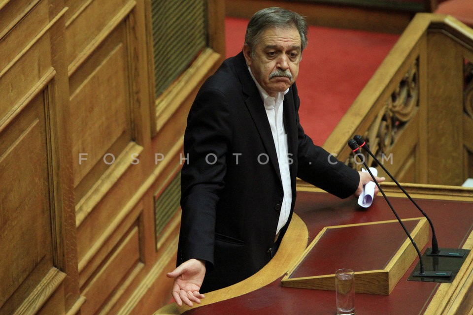 Protest rally against the abolition of the Sunday holiday  /  Συλλαλητήριο κατά της κατάργησης της κυριακάτικης αργίας