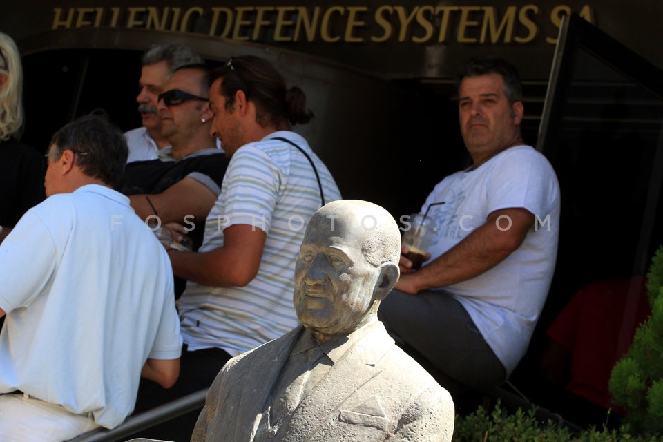 Alexis Tsipras at Greek Defence Systems (EAS) / Ο Αλέξης Τσίπρας στην ΕΑΣ