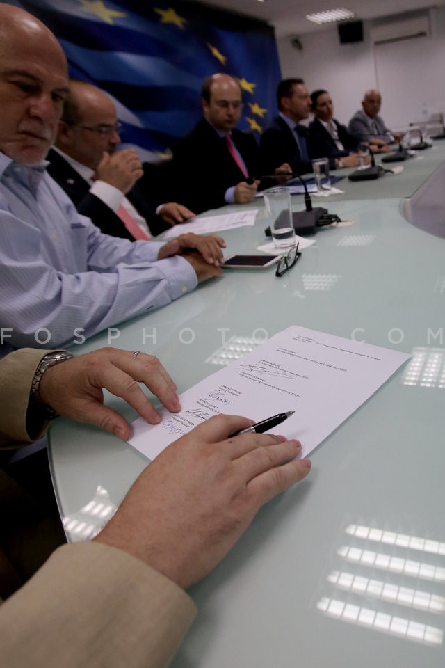 VAT Reduction Agreement Signing / Υπογραφή Συμφωνίας για Μείωση του ΦΠΑ