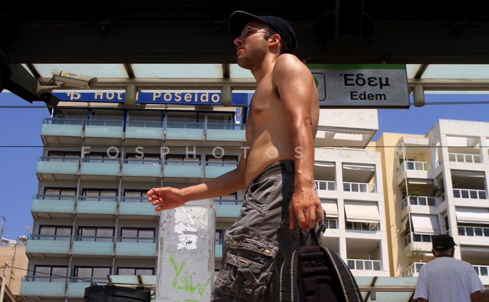 Hottest day of the summer  /  Η πιο ζεστή ημέρα του καλοκαιριού