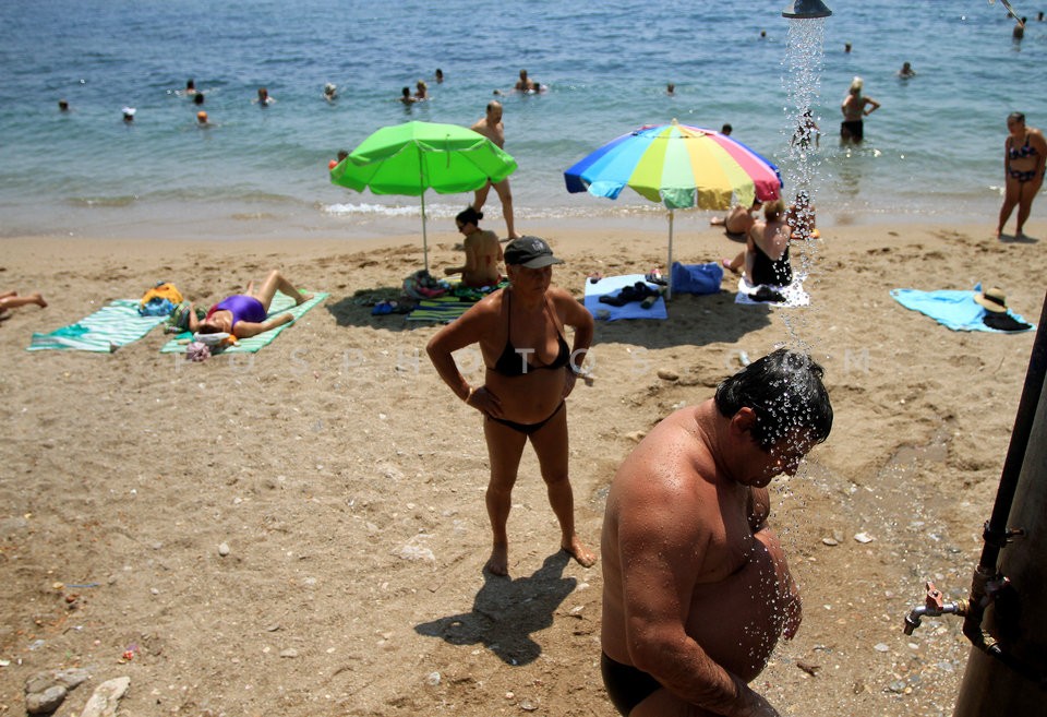 Hottest day of the summer  /  Η πιο ζεστή ημέρα του καλοκαιριού