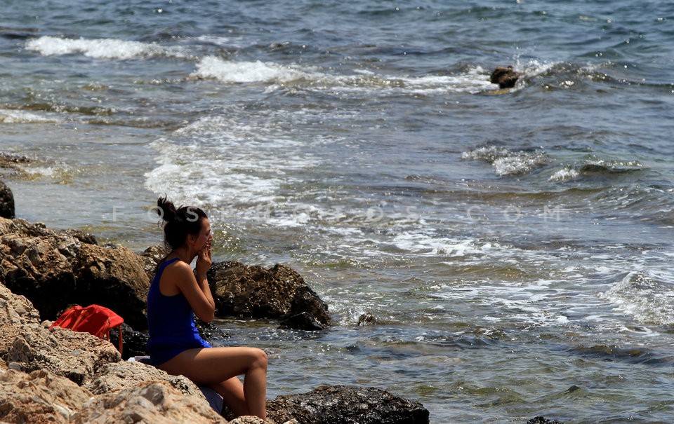 Hottest day of the summer  /  Η πιο ζεστή ημέρα του καλοκαιριού