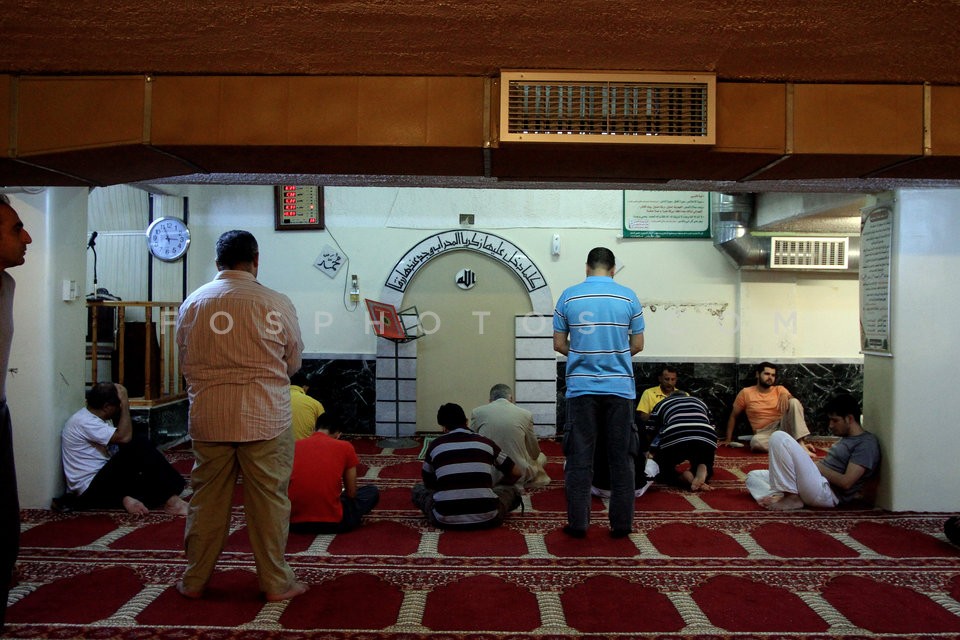 Muslim Prayer on Friday  / Προσευχή Μουσουλμάνων την Παρασκευή