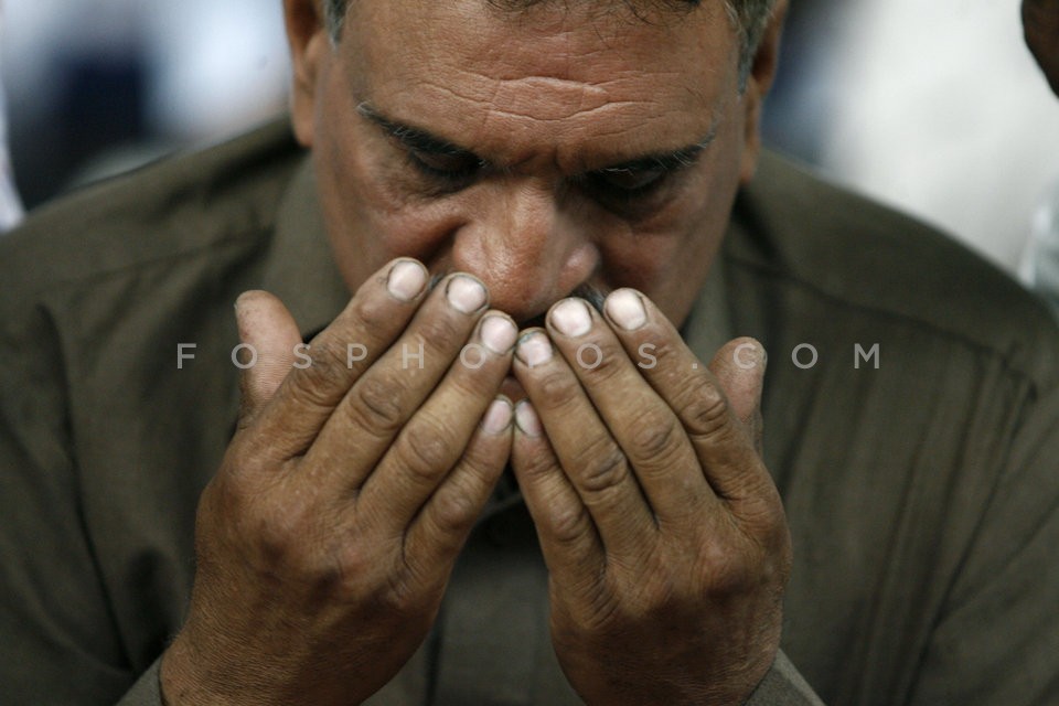 Muslim Prayer at the Peace and Friendship Stadium  (SEF) /  Προσευχή   Μουσουλμάνων στο Στάδιο Ειρήνης και Φιλίας