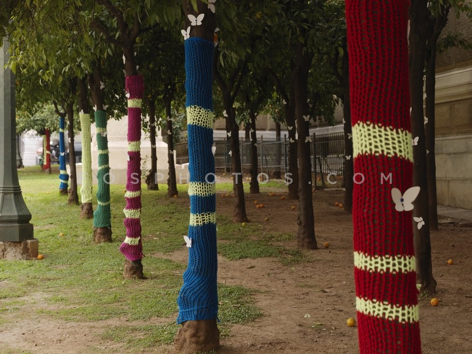 Yarn Bombing / Βομβαρδισμός από Νήμα