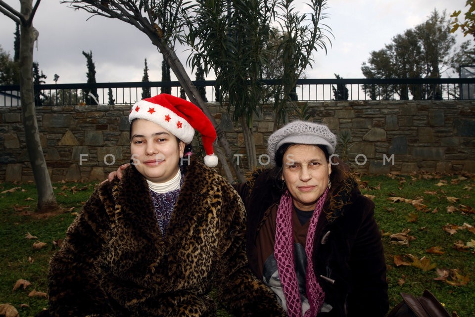 Christmas meal for homeless   / ΚΥΑΔΑ Χριστουγεννιάτικο γεύμα