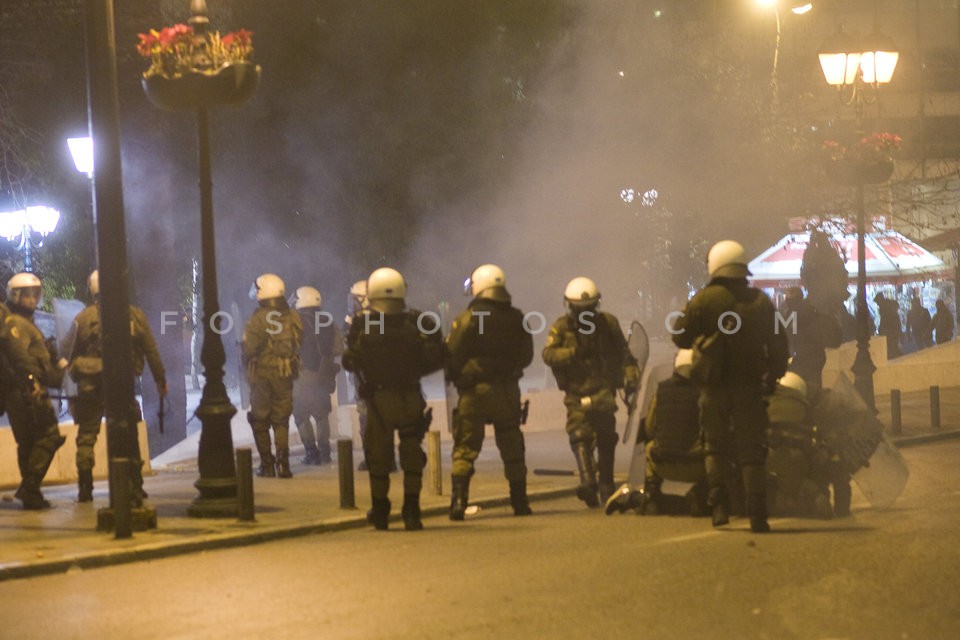 Clashes at Antifascist Protest /  Επεισόδια στην Αντιφασιστική Διαμαρτυρία