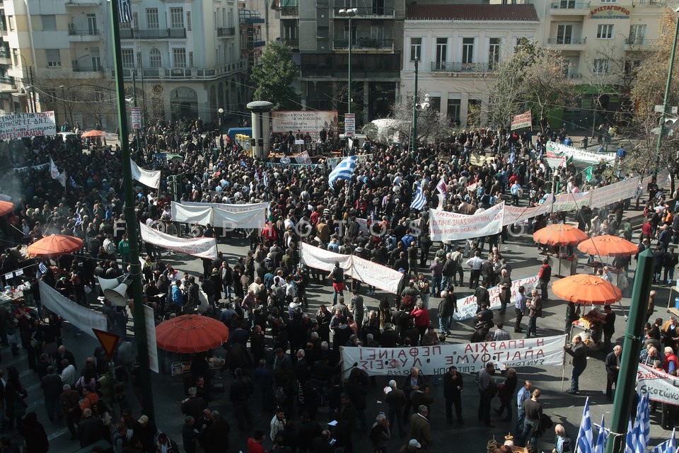 Farmers rally in central Athens  / Συγκέντρωση αγροτών στην πλατεία Βάθη