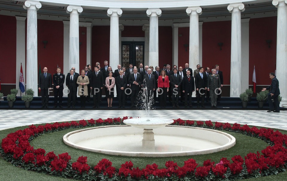 Defence Ministers` meeting  Family photo / Συνάντηση των Υπουργών Άμυνας Οικογενειακή φωτογραφία