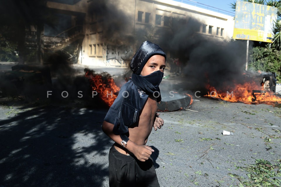 Roma protest / Διαμαρτυρία των Ρομά Χαλανδρίου