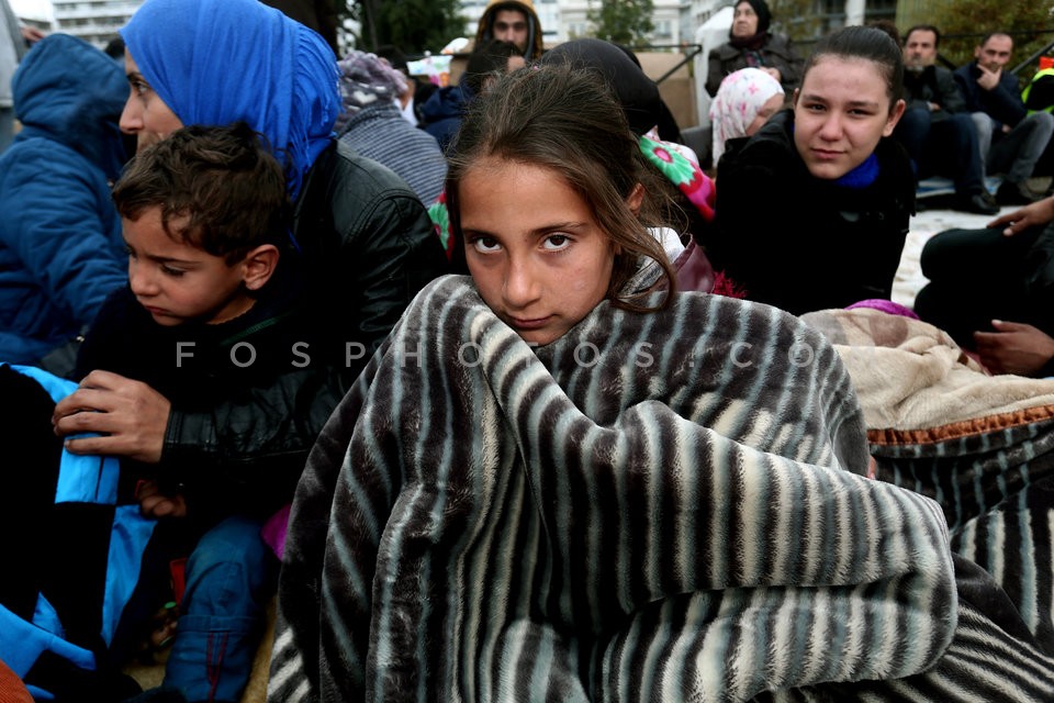 Refugees from Syria on hunger strike /  Απεργία πείνας προσφύγων απο την Συρία