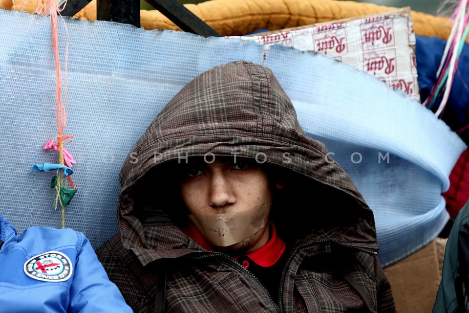 Refugees from Syria on hunger strike /  Απεργία πείνας προσφύγων απο την Συρία