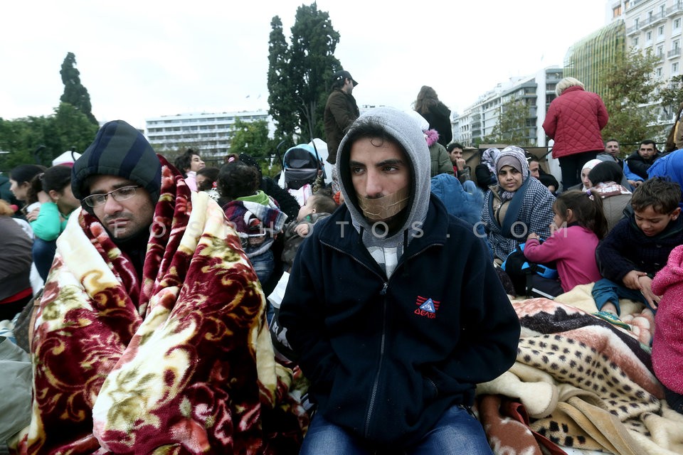 Refugees from Syria on hunger strike /  Απεργία πείνας προσφύγων απο την Συρία