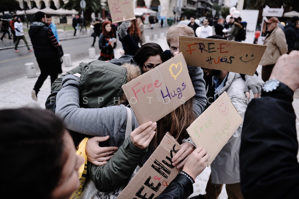 World AIDS day events in Thessaloniki / Εκδηλώσεις για την Παγκόσμια Μέρα κατά του AIDS στη Θεσσαλονίκη