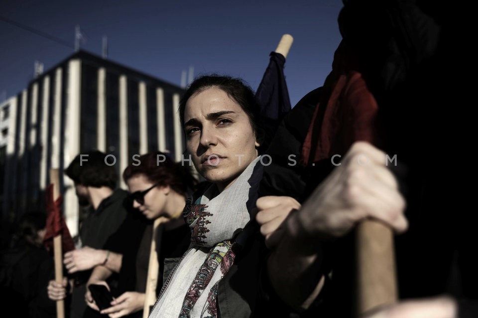 Students in protest march in memory of A.Grigoropoulos /  Πορεία μαθητών στην μνήμη του Α.Γρηγορόπουλου