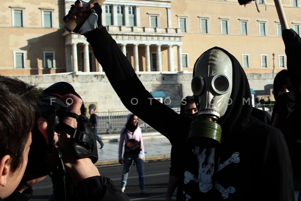 Students  in protest march in memory of A.Grigoropoulos / Πορεία μαθητών στην μνήμη του Α.Γρηγορόπουλου