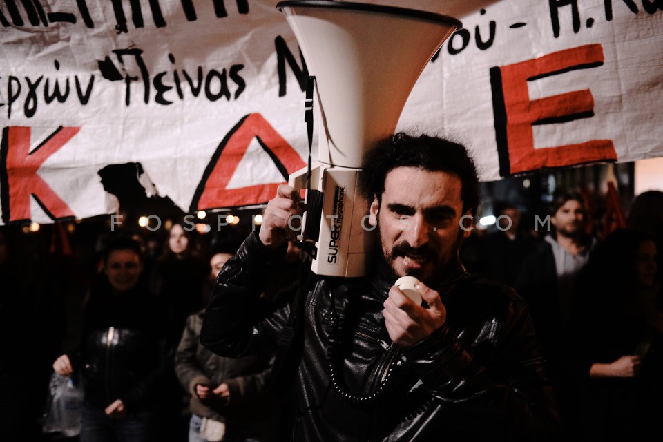 Demonstration against the budget resolution in Thessaloniki / Διαδήλωση κατά της ψήφισης του προυπολογισμού στη Θεσσαλονίκη