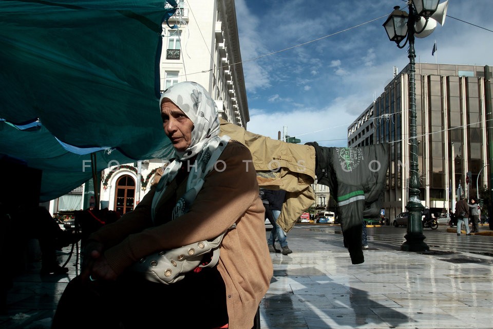 Refugees from Syria at Syntagma square / Σύριοι πρόσφυγες στο Σύνταγμα