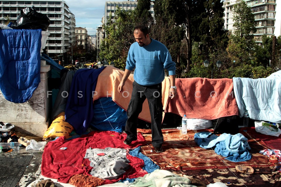 Refugees from Syria at Syntagma square / Σύριοι πρόσφυγες στο Σύνταγμα