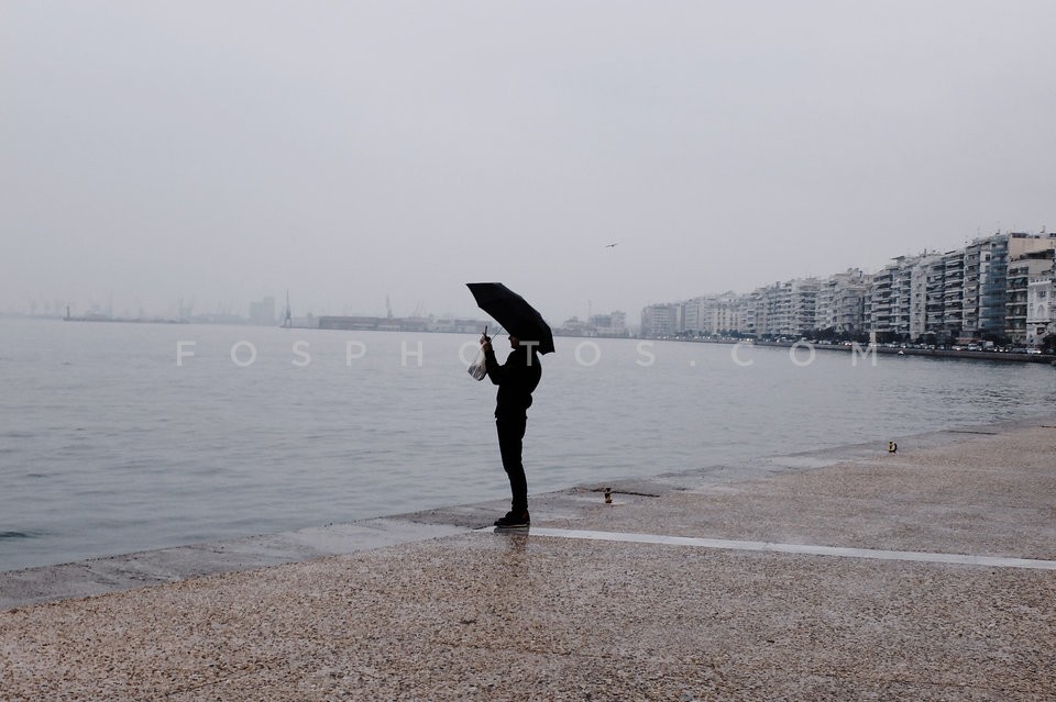 Bad weather continues in Thessaloniki / Η κακοκαιρία συνεχίζεται στη Θεσσαλονίκη