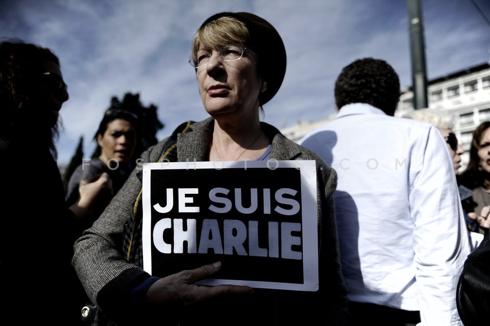 'Je suis Charlie' solidarity gathering in Athens   / Συγκέντρωση συμπαράστασης "Je suis Charlie" στην πλατεία Συντάγματος