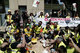 Gold miners in protest march / Συγκλεντρωση μεταλλωρύχων στο ΥΠΕΚΑ