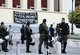 Athens University / Αποκλεισμένα τα προπύλαια του ΕΚΠΑ από δυνάμεις των ΜΑΤ