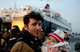 Immigrants and refugees disembark at Piraeus port / Μετανάστες και πρόσφυγες στον Πειραιά