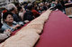 Giant cruller for Guinness record in Thessaloniki / Το γιγάντιο κουλούρι στη Θεσσαλονίκη